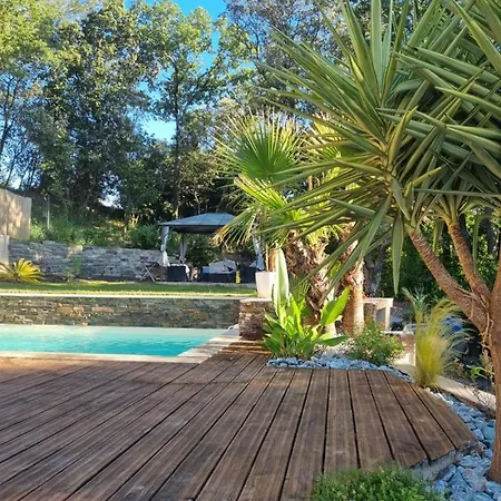 Villa Familiale Avec Piscine Jacuzzi Terrasse *
